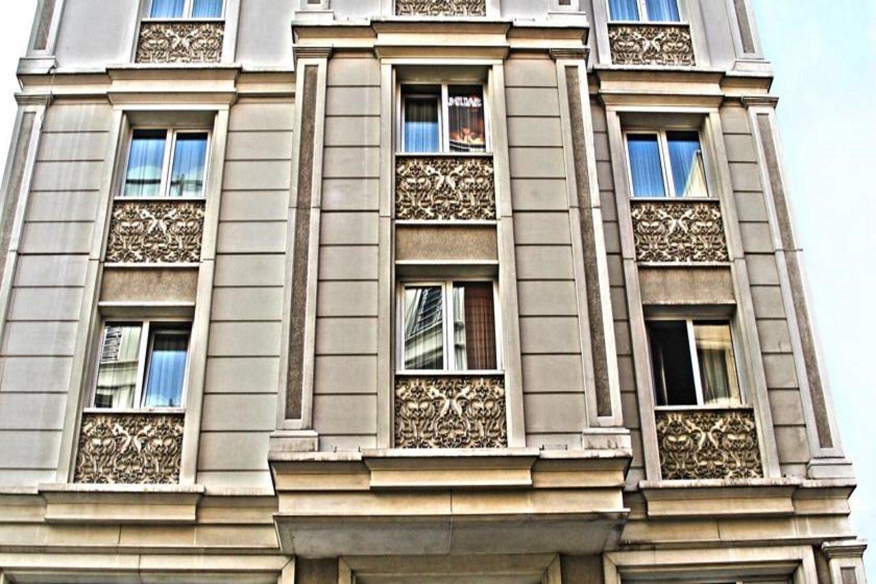 Carlton Old