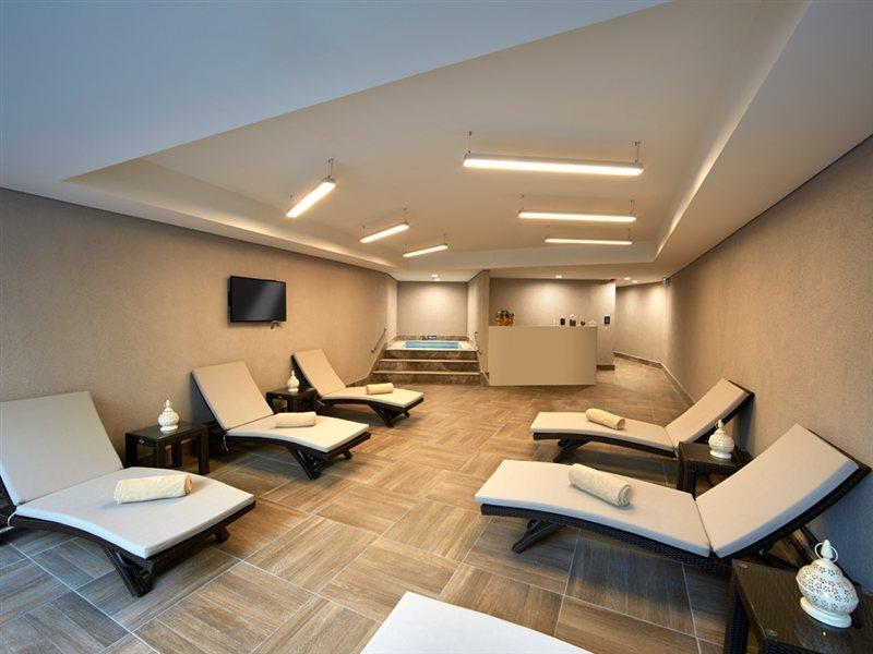 Doubletree By Hilton Gayrettepe Istanbul