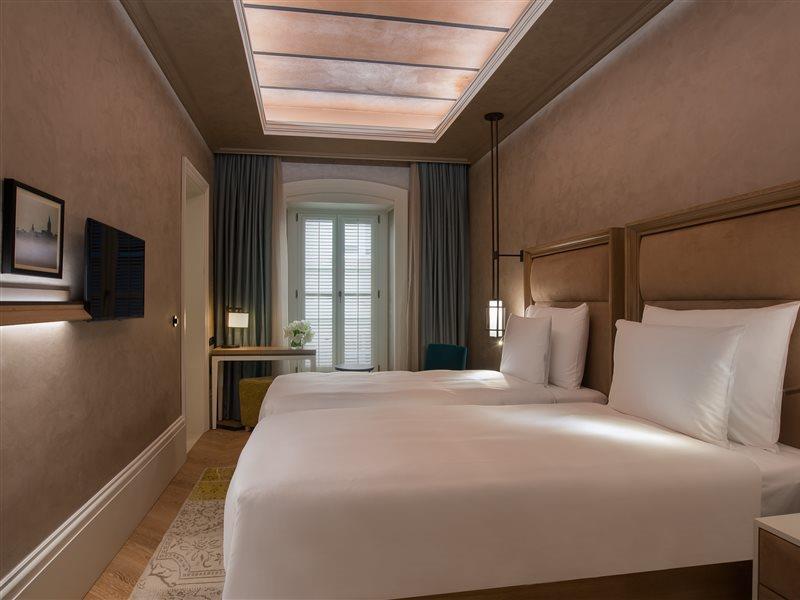 10 Karakoy Istanbul