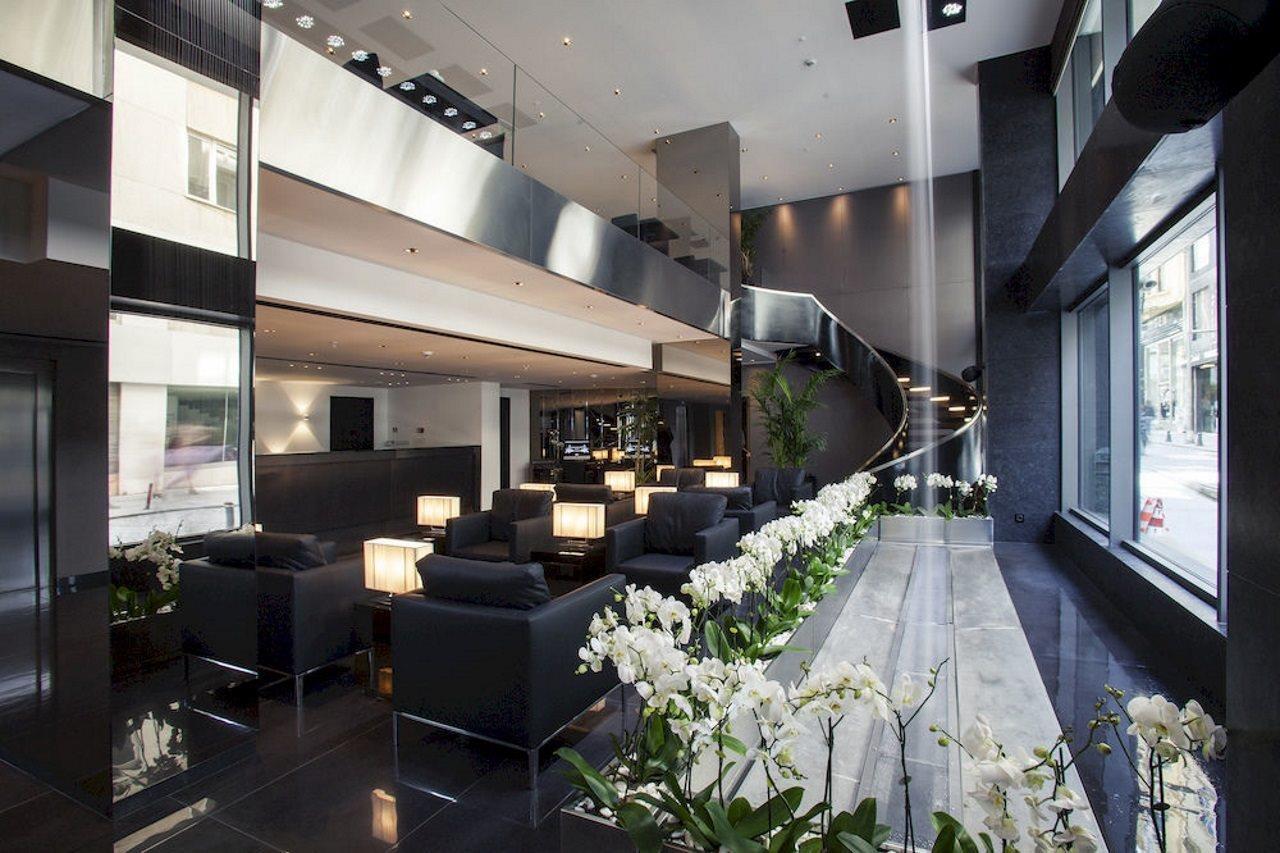 Otel Lasagrada