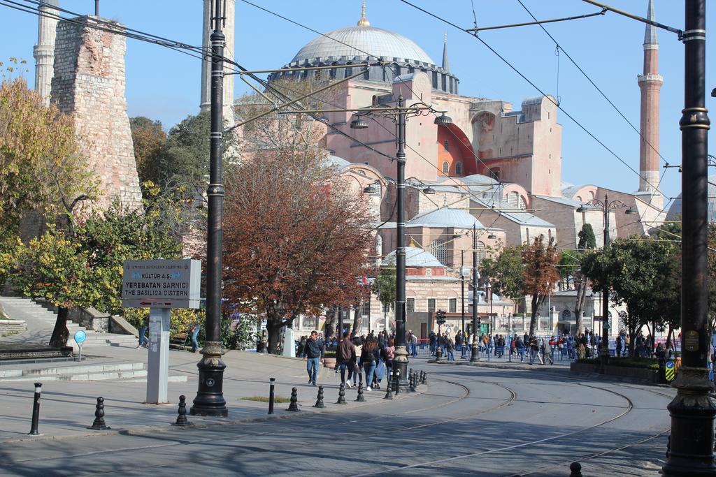 Hotel Golden Halic