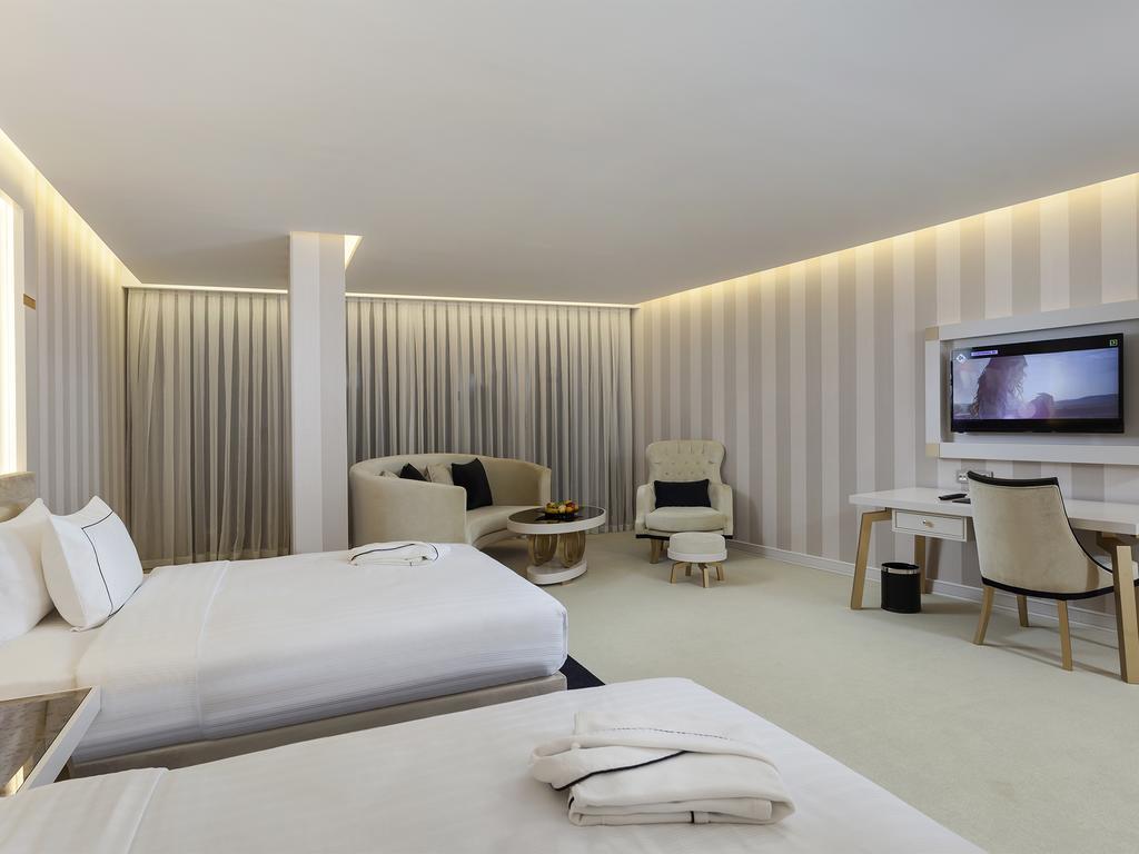 Hotel Ramada & Sisli
