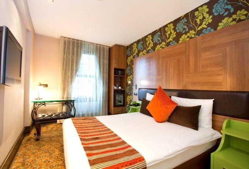 Taksim Hotel