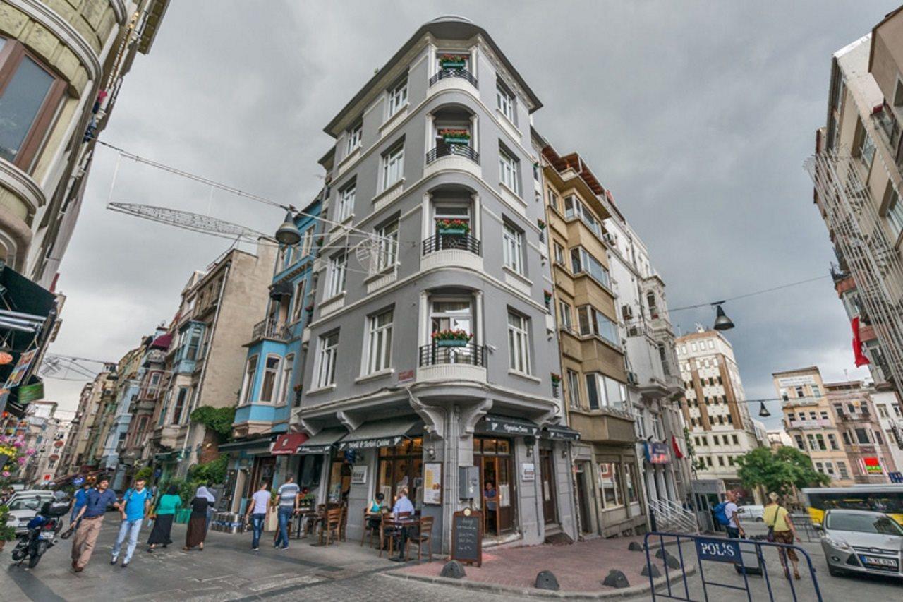 Iq Taksim Apartment *