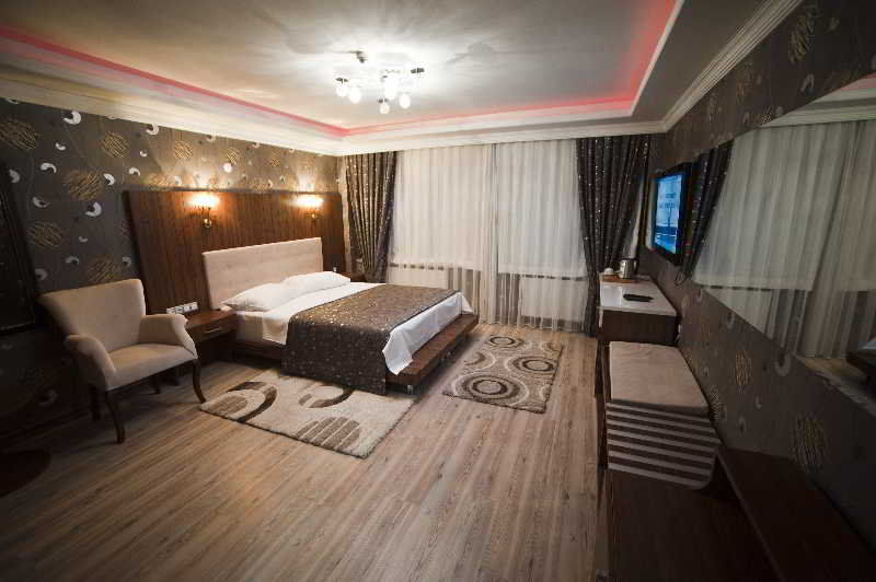 Saray Hotel Istanbul
