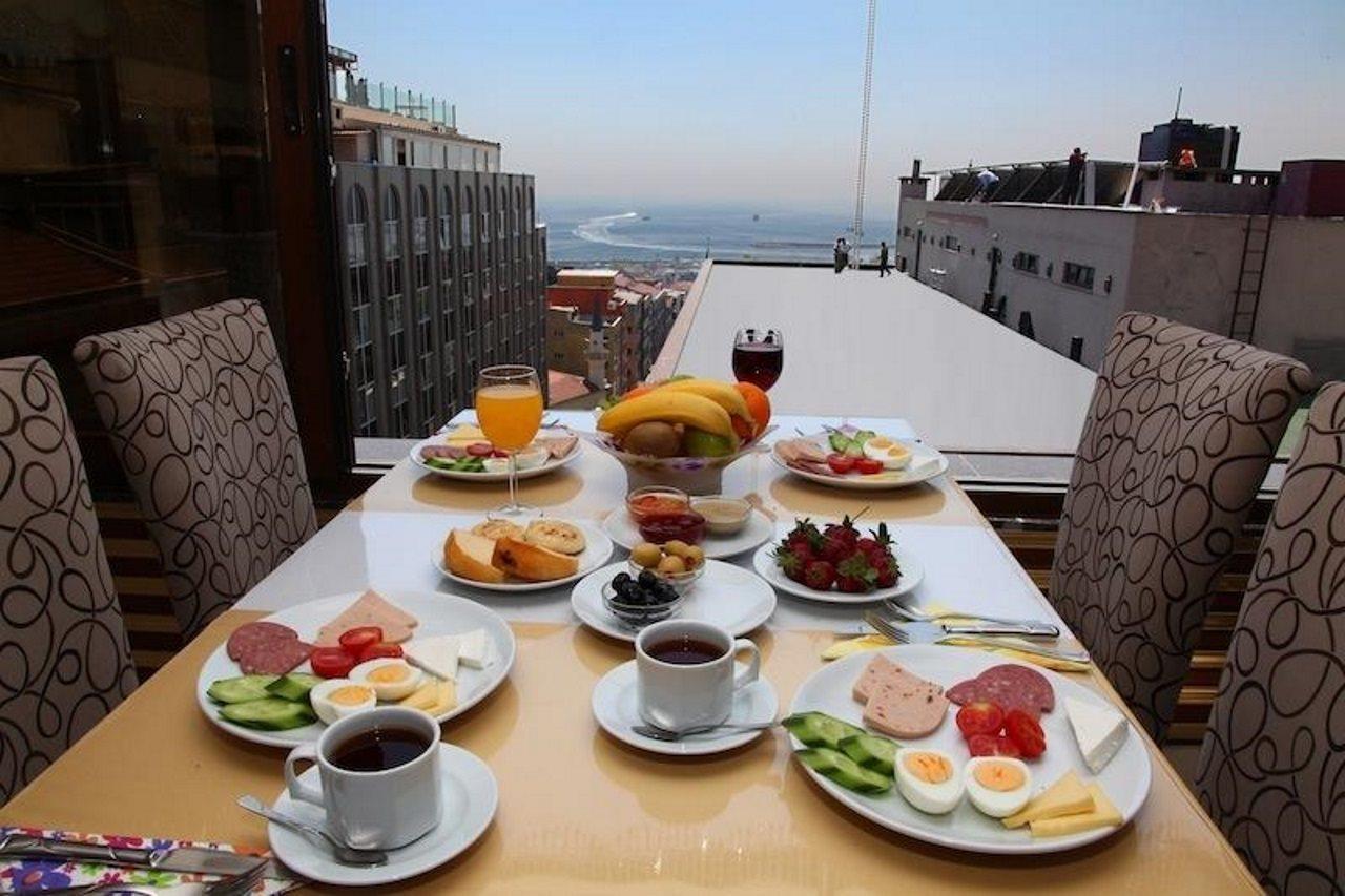 Grand Rosa Hotel 2*