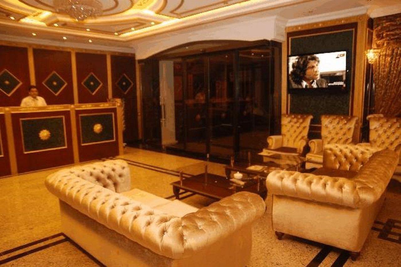Grand Rosa Hotel