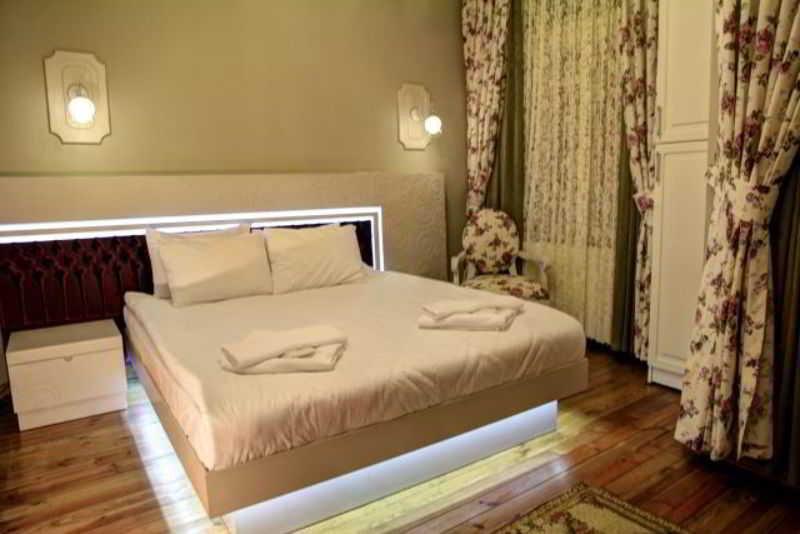 Omer Hayyam Suites Aparthotel Istambul