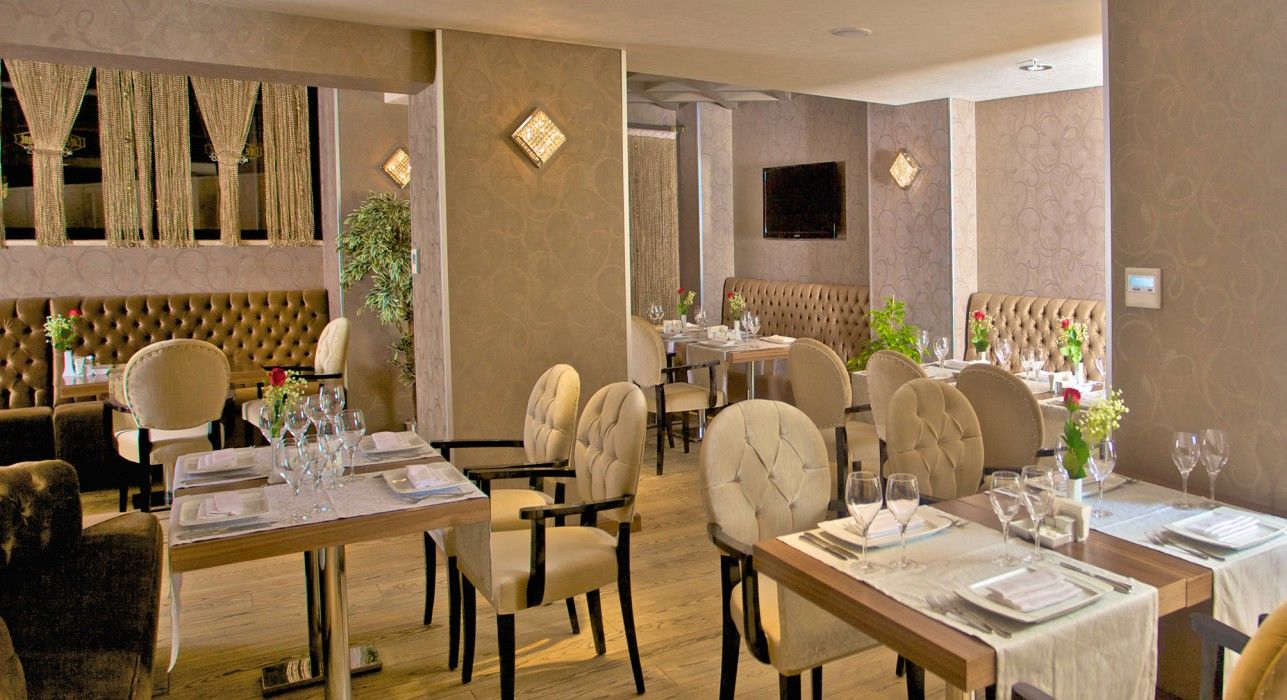 Momento - Special Category Istanbul