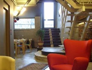 Peradays Hotel 3*