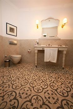 Sari Hotel Istanbul