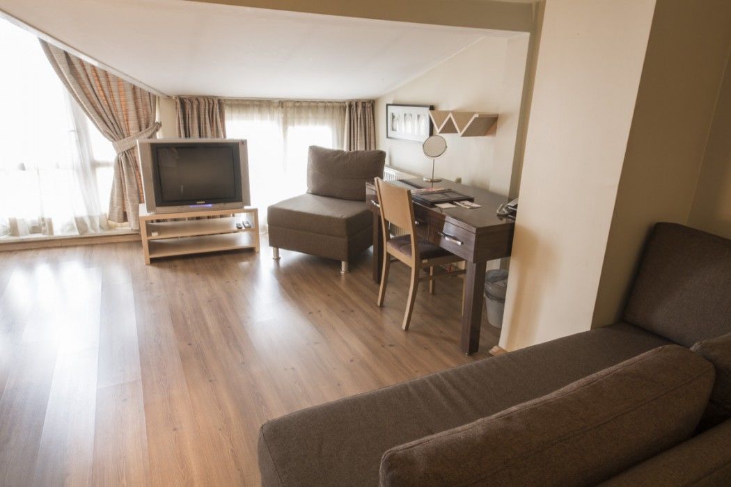 Derpa Hotel 4*