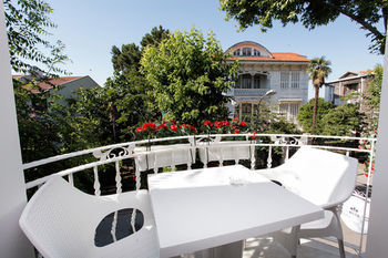 Hotel Kumsal Butik 3*