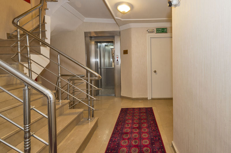 Istanbul Holiday Hotel Otel İstanbul