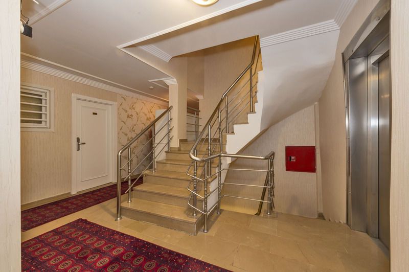 Otel Istanbul Holiday Hotel 3*