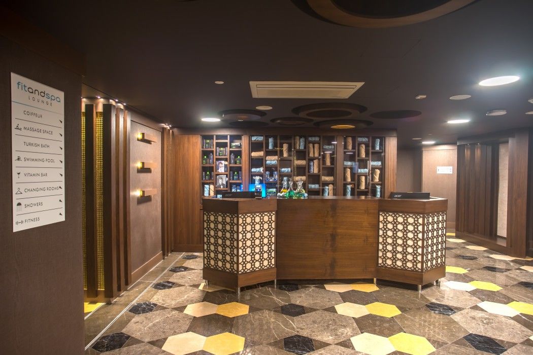 Pullman & Convention Center 5*