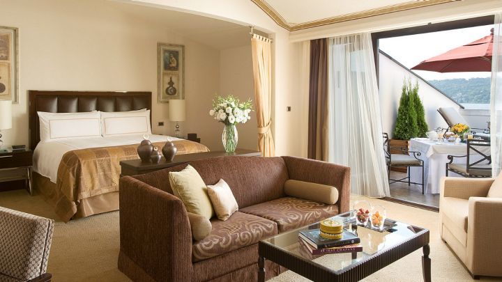 Four Seasons At The Bosphorus Hotel