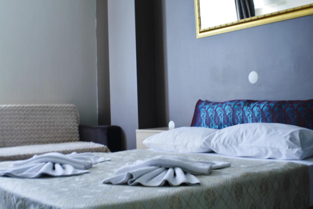 Hotel Esra Sultan Petrol 3*