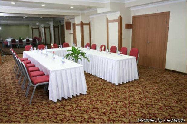 Hotel The Hera Premium 4*