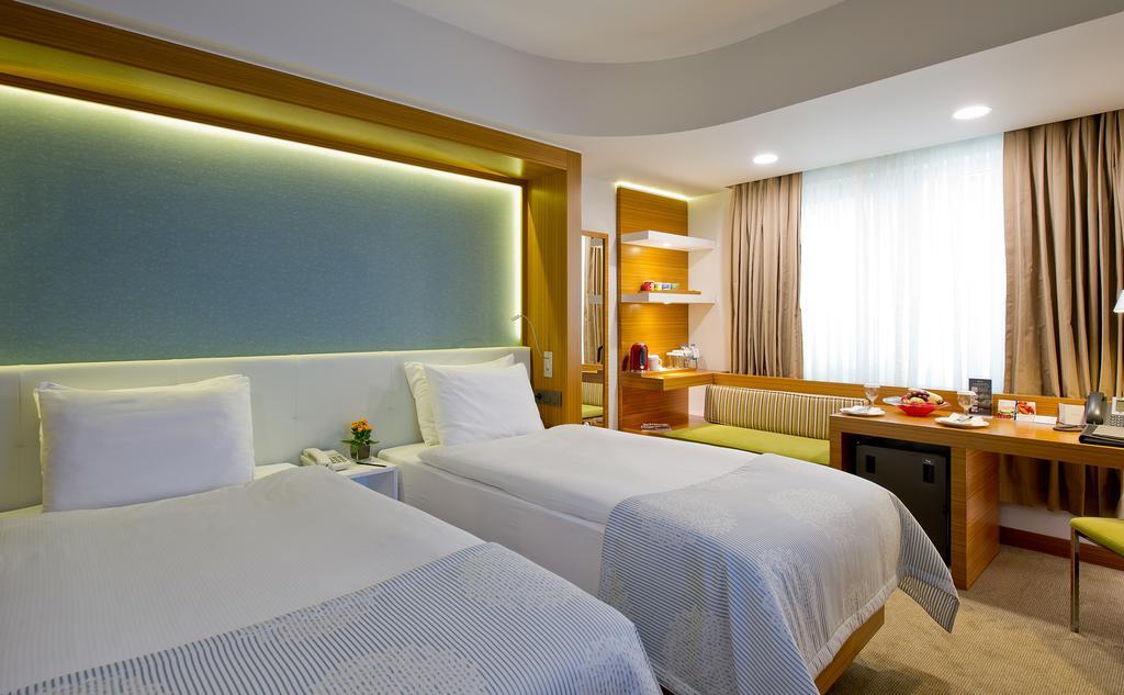 Hotel Divan 4*