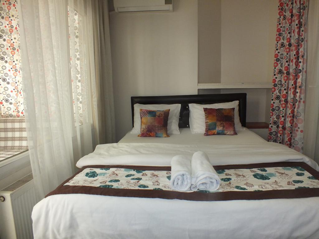 Apartment Taksim 9 *