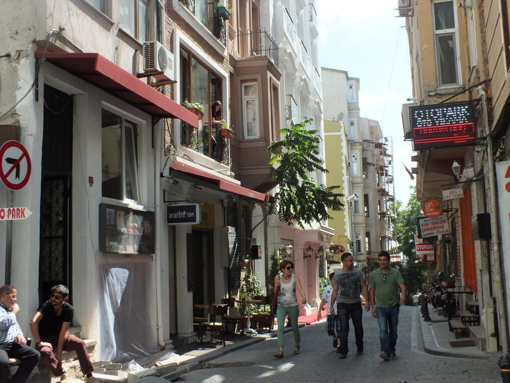 Taksim 9 * Istanbul