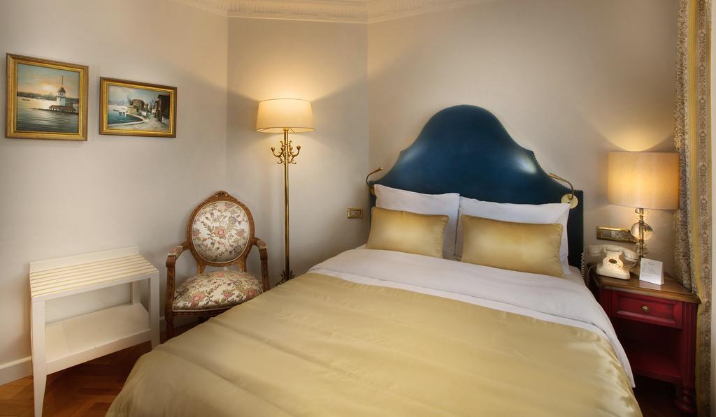 Valide Sultan Konagi Istanbul