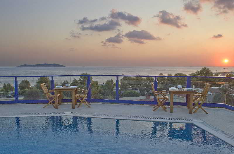 Express Elite Kucukyali Hotel 4*