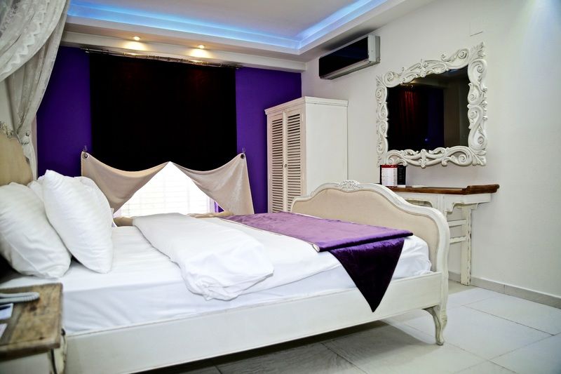 Mood Design 4*