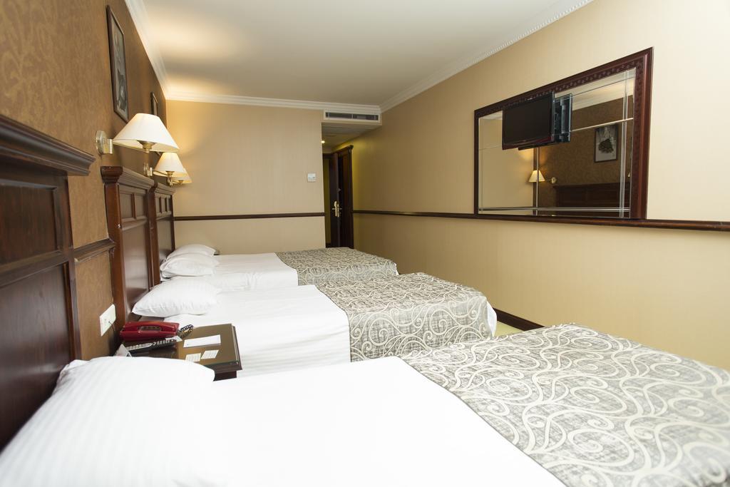 Hotel Topkapi Inter 4*