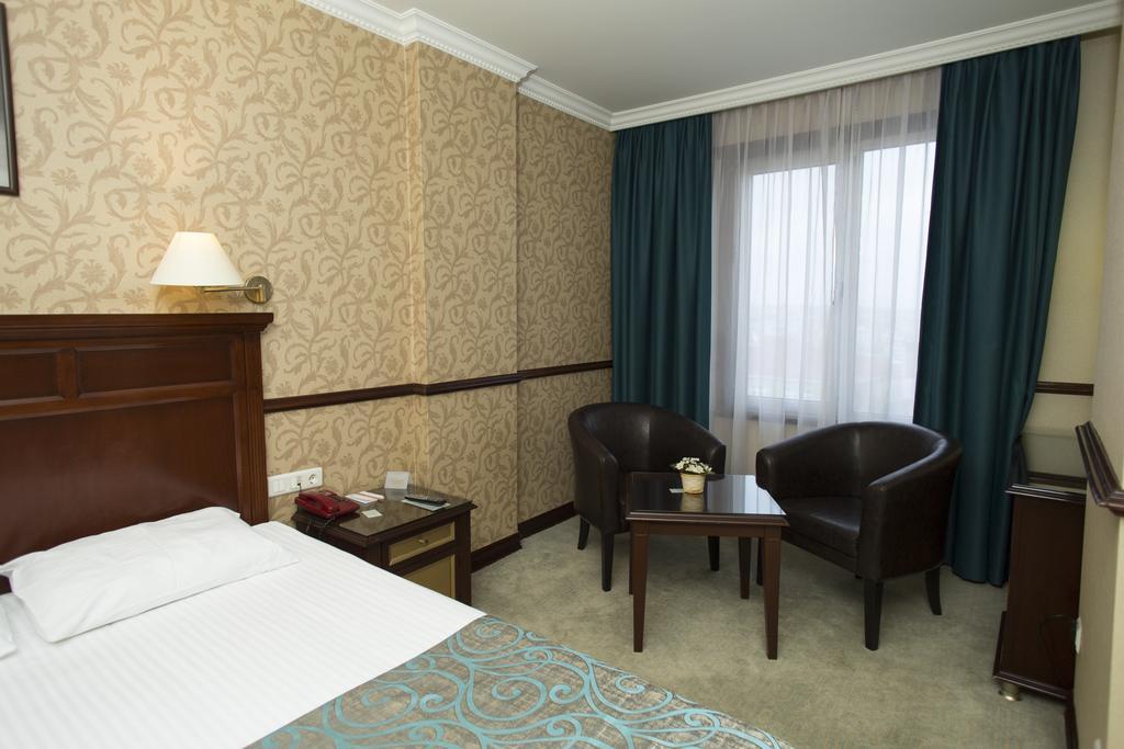 Topkapi Inter Hotel 4*