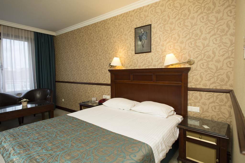 Hotel Topkapi Inter 4*