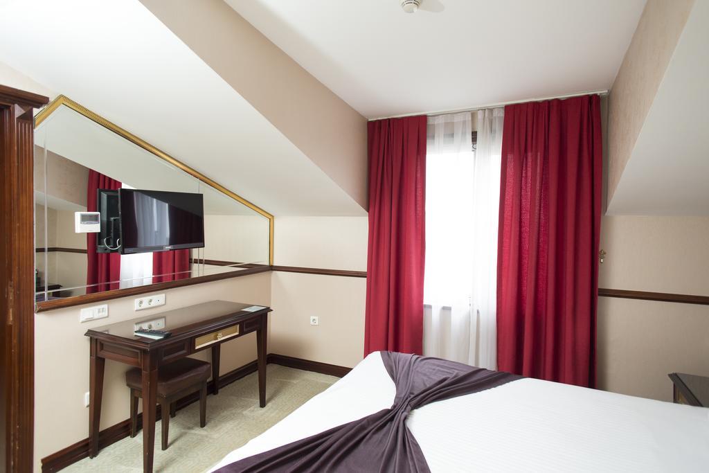 Topkapi Inter Hotel
