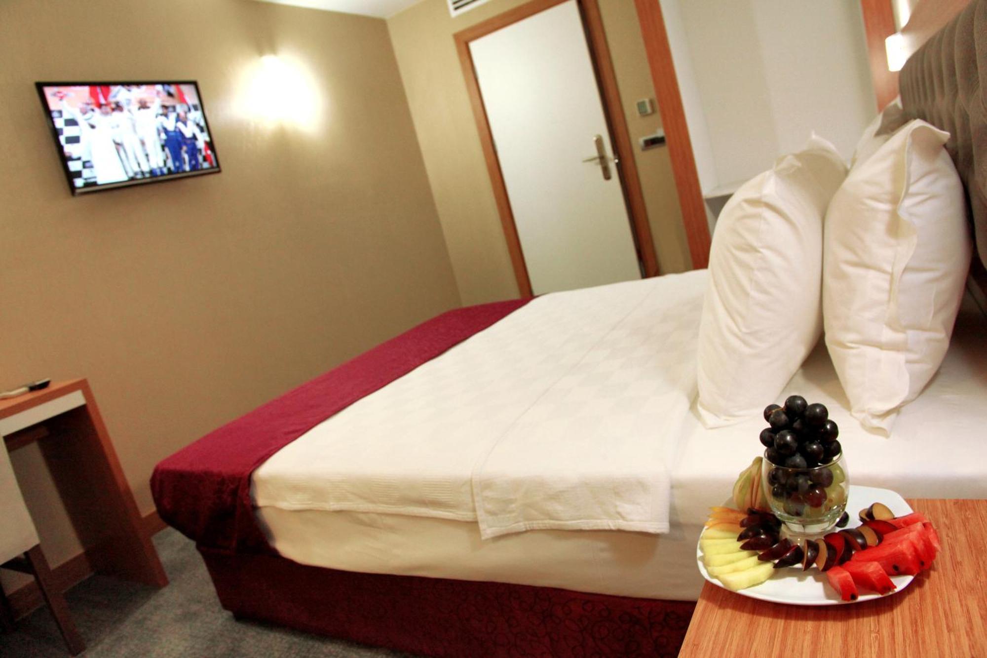 Helikon Business Hotel