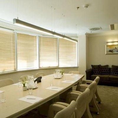 Hotel Wow Airport Hotel 4*