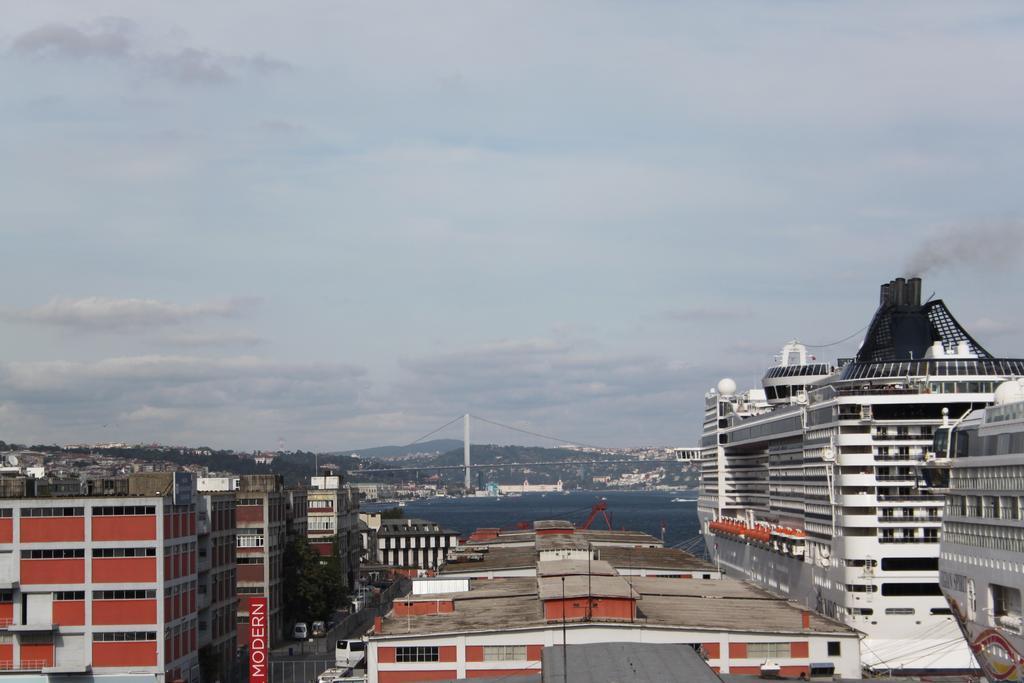 Hotel Karakoy Port