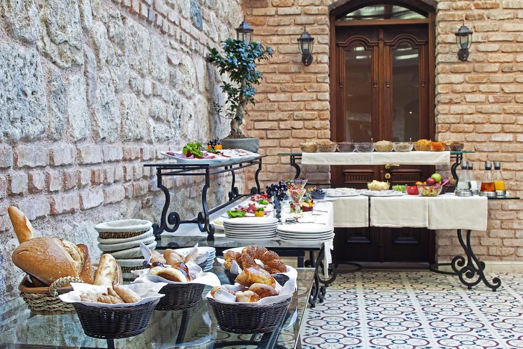 Celine - Ottoman Mansion Hotel