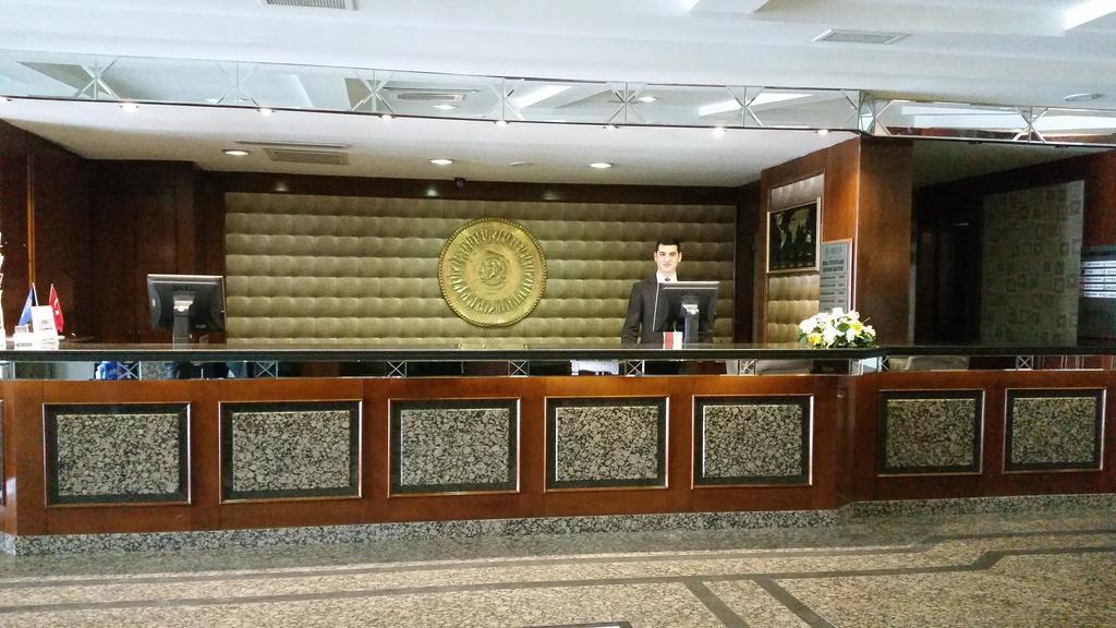 Adela Hotel