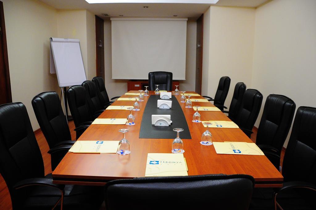 Hotel Feronya Istanbul