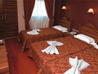 Bazaar Hotel 3*