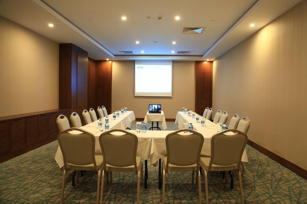 Express Airport Otel İstanbul