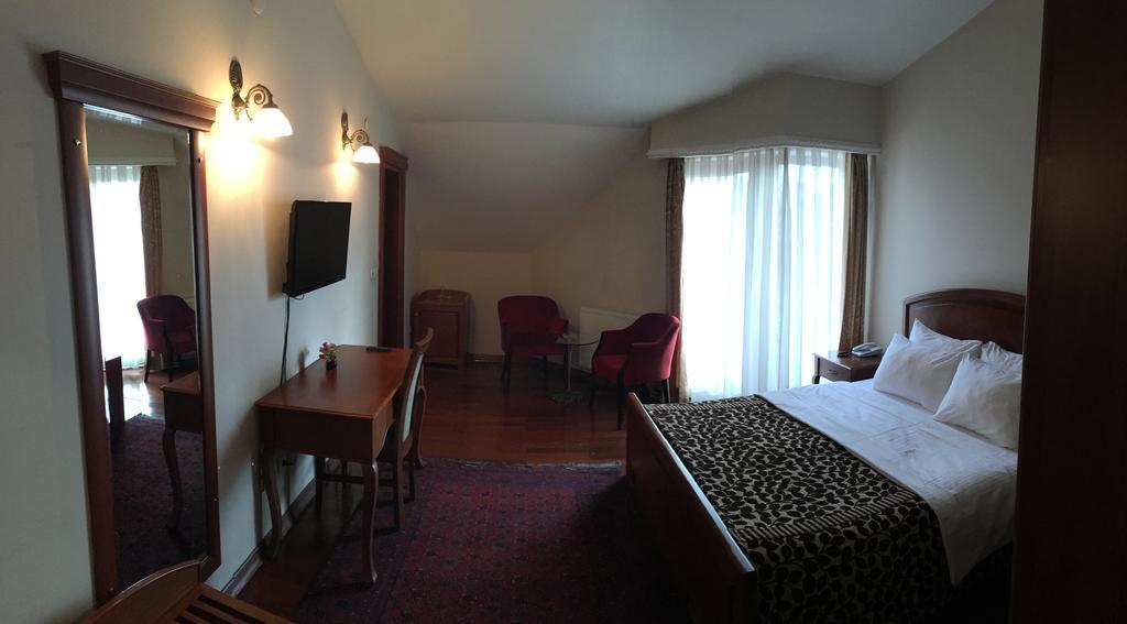Bed & Breakfast Florya Konagi 2*