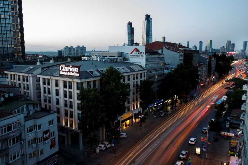 Hotel Grand Aras &
