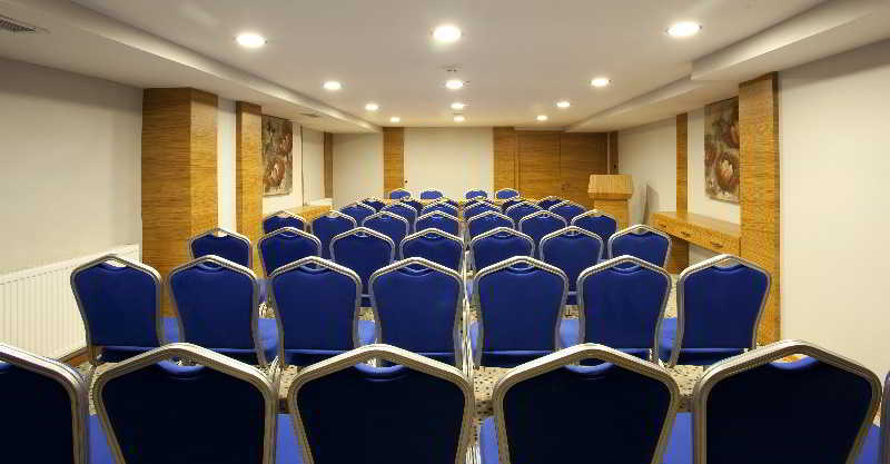 Derpa Hotel 4*
