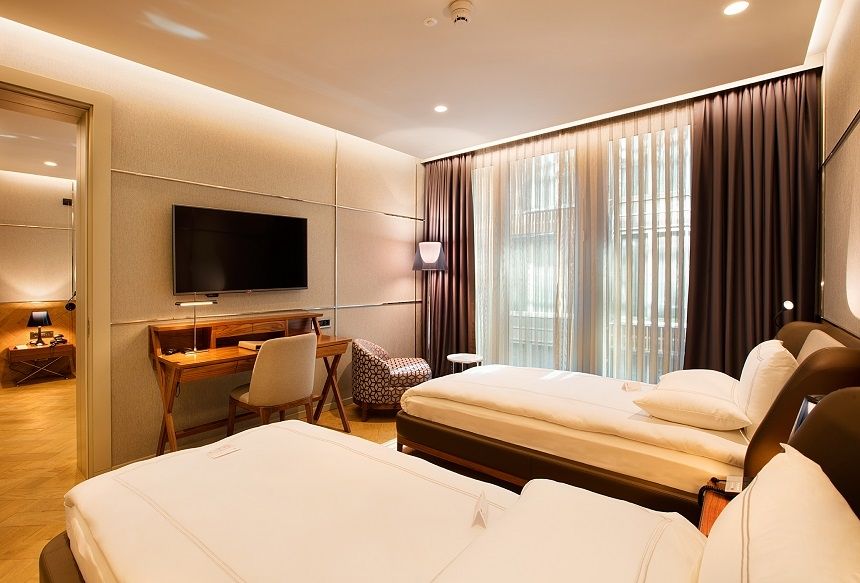 Fer Hotel