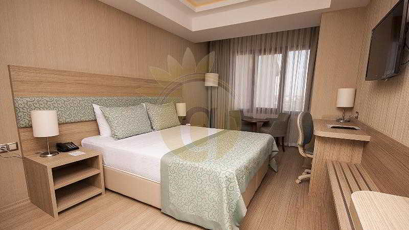 Golden Way Giyimkent