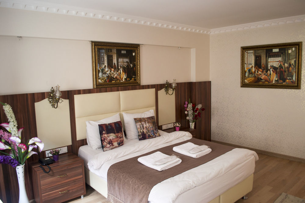 Peradise Hotel 2*