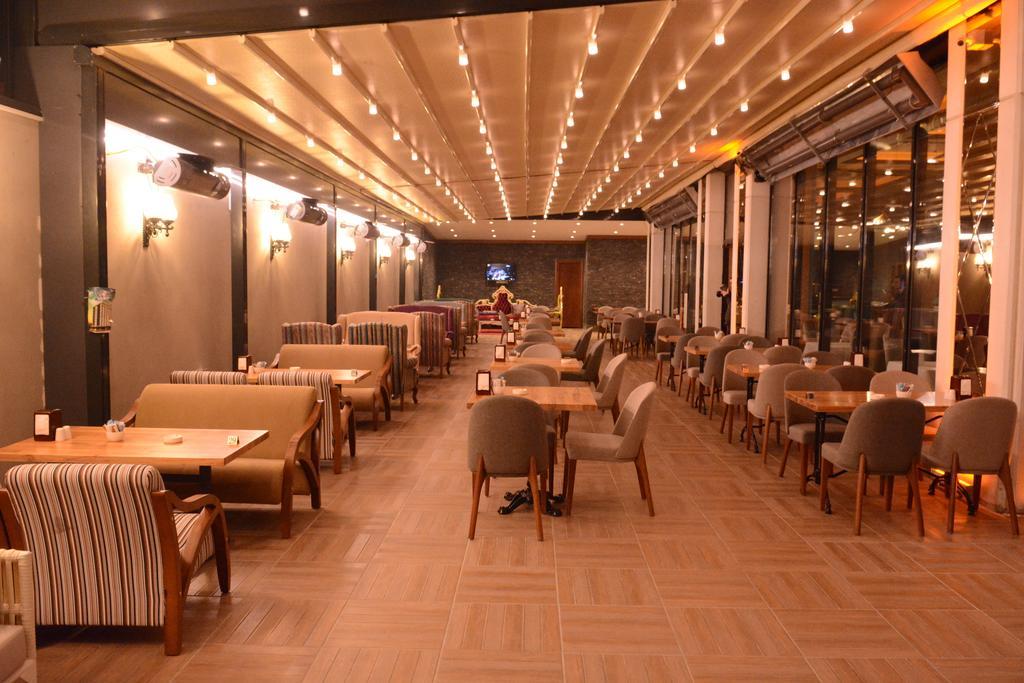 Vois Otel