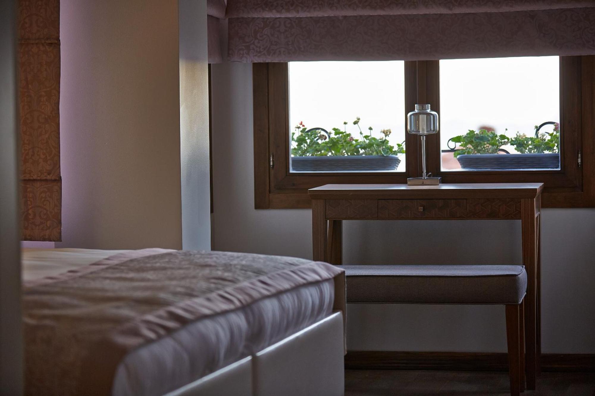Hotel Arart 3*