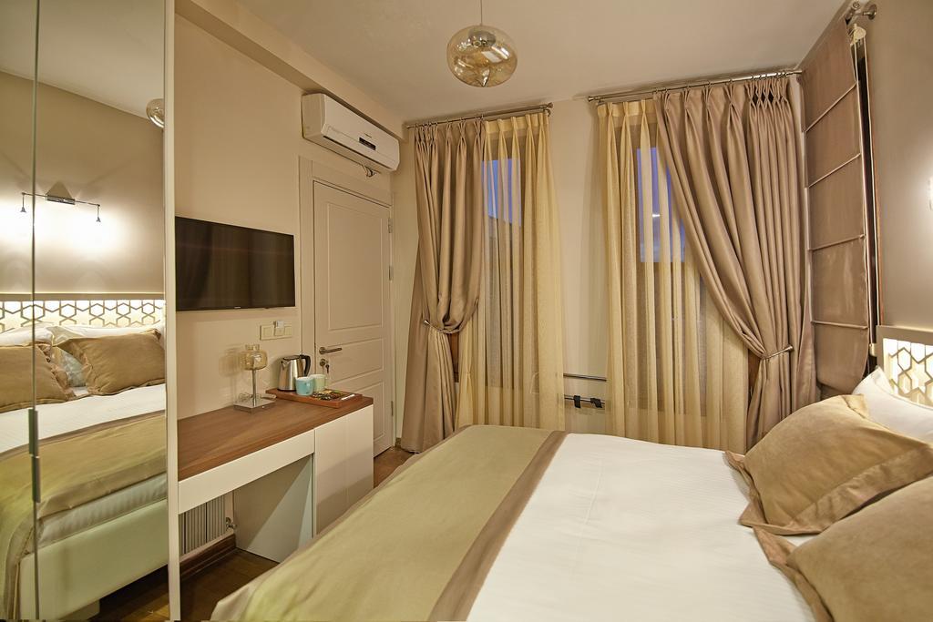 Hotel Arart 3*